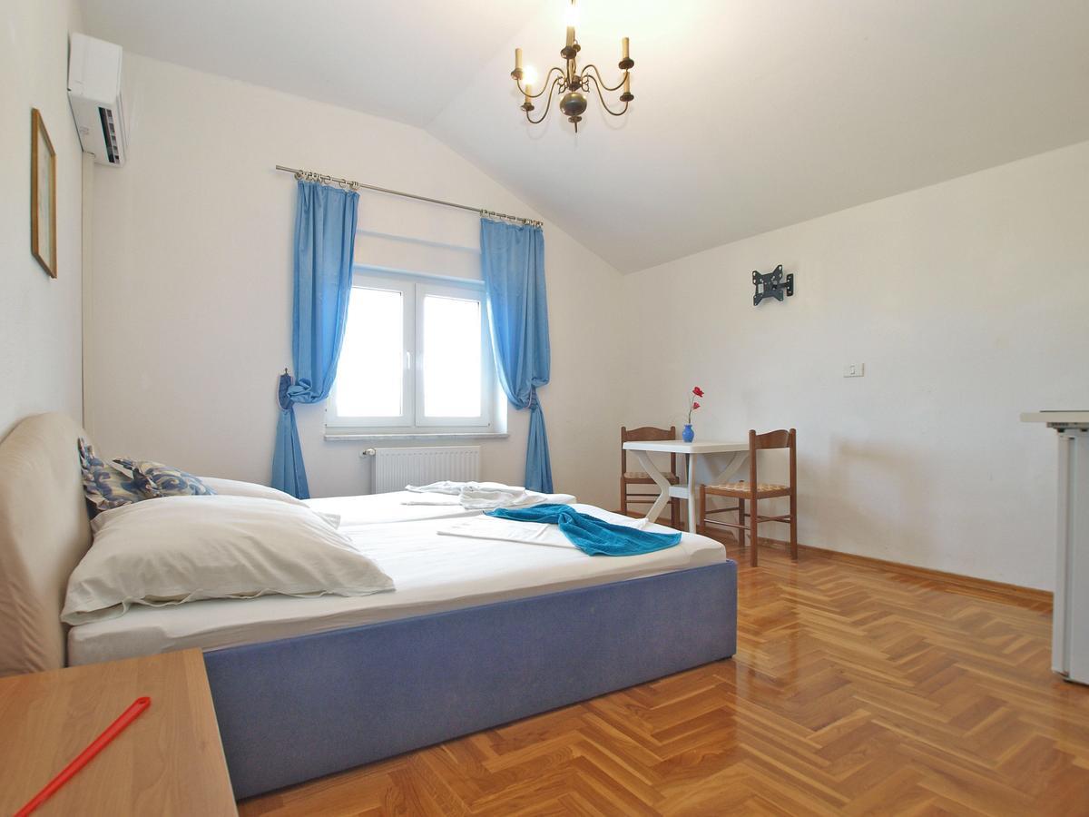 Apartments Anto 1598 Fažana Eksteriør billede